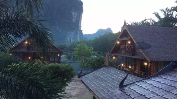 Boutique Village Hostel | Krabi İli - Krabi