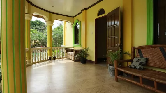 Villa Emilia Pension House | Bohol - Panglao