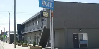 Camrest Motel