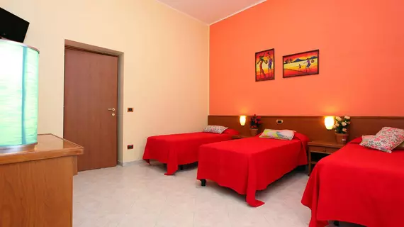 Hotel Pisa | Lazio - Roma (ve civarı) - Roma Kent Merkezi - Esquilino