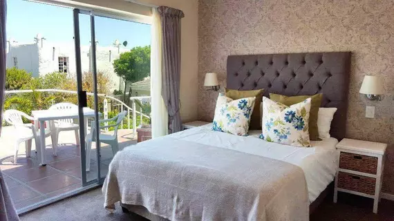 Sunset Lodge Guest House | Western Cape (il) - West Coast DC - Drakenstein - Cape Town (ve civarı) - Cape Town