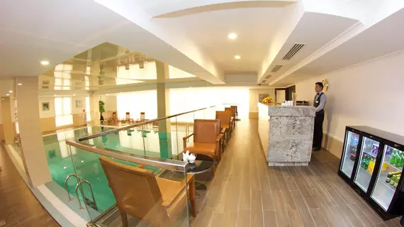 Shera Inn Hotel | Alma Ata