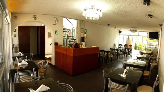 Hotel Casablanca | Lima (bölge) - Lima Province - Lima (ve civarı) - Surco