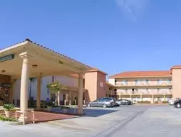 Guesthouse Inn and Suites | Kaliforniya - Los Angeles County - Pico Rivera