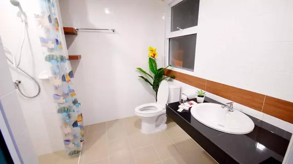 PB Grand Hotel | Songkhla (vilayet) - Hat Yai (ve civarı) - Hat Yai