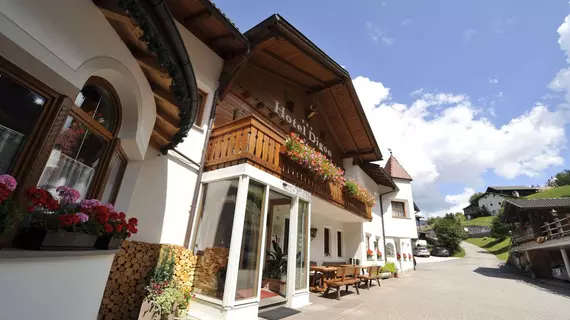 Hotel Digon | Trentino-Alto Adige - Güney Tirol (il) - Ortisei