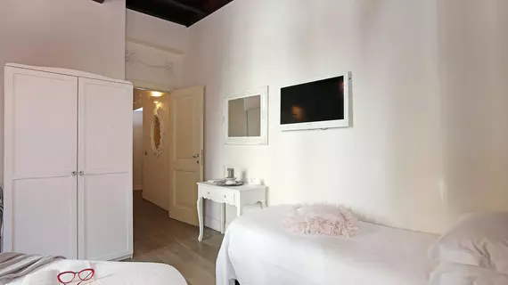 Piazzetta de Monti Suites | Lazio - Roma (ve civarı) - Roma Kent Merkezi - Monti