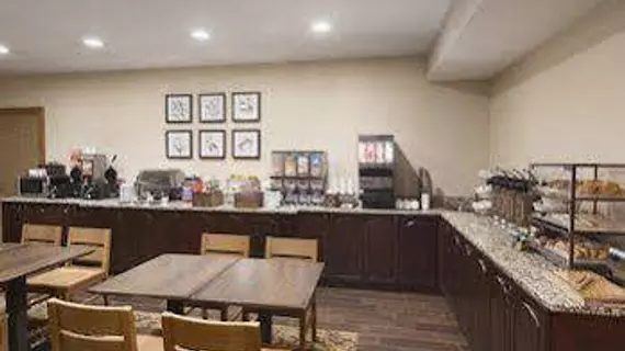 Country Inn & Suites - Smyrna | Georgia - Atlanta (ve civarı) - Smyrna