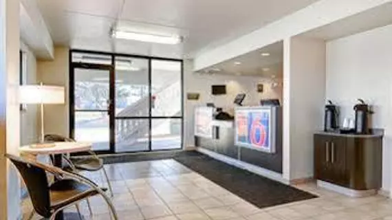 Motel 6 Springfield - North | Missouri - Springfield (ve civarı) - Springfield