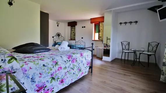 Bed and Breakfast Le Ortensie | Lombardy - Como (il) - Alta Valle Intelvi