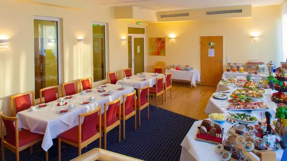 Hotel in Herrenhausen | Aşağı Saksonya - Hannover (ve civarı) - Hannover - Herrenhausen