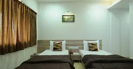 Hotel Crystal | Maharaştra - Raigad - Bombay (ve civarı) - Bombay