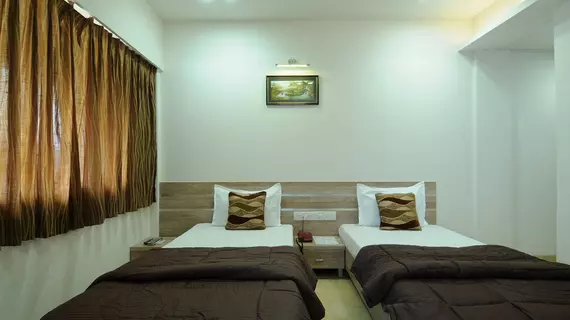 Hotel Crystal | Maharaştra - Raigad - Bombay (ve civarı) - Bombay