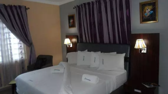 Crownedge Hotels | Lagos (ve civarı) - Lagos - Onigbongbo - Ikeja