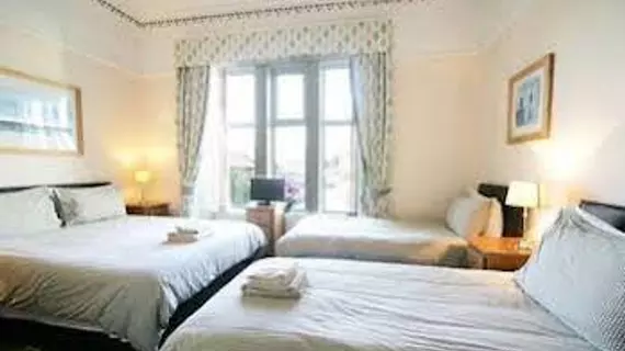 Dean Park Guest House | İskoçya - Ayrshire - Kilmarnock - Kilmaurs