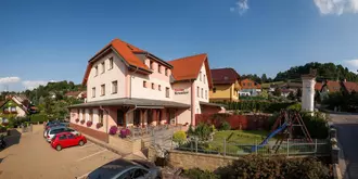 Penzion Krumlov - Garni Hotel