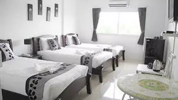 Phet Cha-am Plaza and Resort | Prachuap Khiri Khan (ili) - Hua Hin (ve civarı) - Cha-am