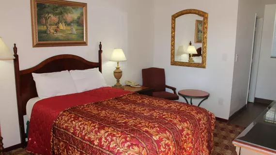 Economy Inn Paso Robles | Kaliforniya - San Luis Obispo (ve civarı) - Paso Robles