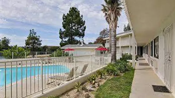 Motel 6 Buellton - Solvang Area | Kaliforniya - Santa Barbara (ve civarı) - Buellton