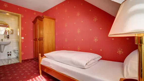 Hotel Hafner | Baden-Wuerttemberg - Rems-Murr-Kreis - Stuttgart (ve civarı) - Stuttgart