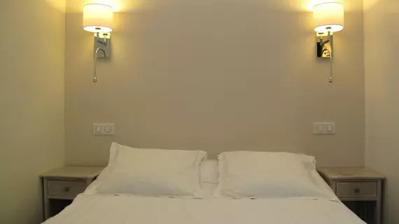 Hotel La Diligence | Grand Est - Bas-Rhin (bölge) - Strasbourg (ve civarı) - Obernai