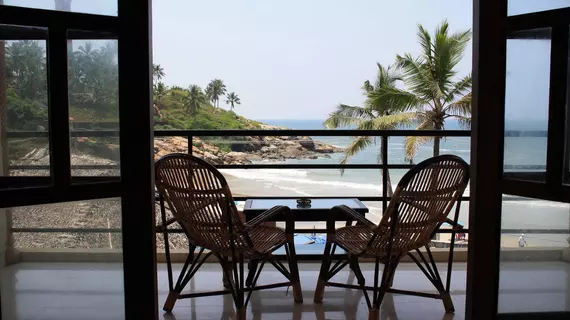 The Ocean Park Beach Resort | Kerala - Thiruvananthapuram Bölgesi - Neyyattinkara - Kovalam