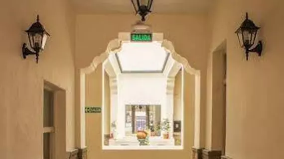 Hotel de la Linda | Salta (ili) - Capital Department - Salta (ve civarı) - Salta