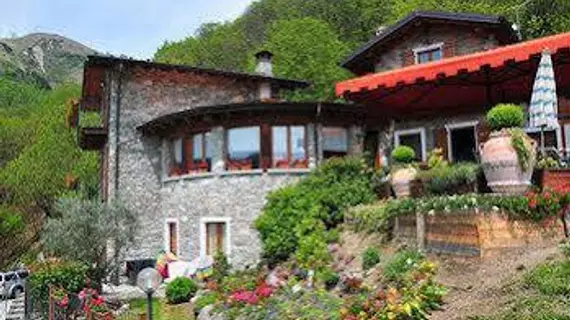 Agriturismo La Fonte Di Mariella | Lombardy - Como (il) - Dosso del Liro