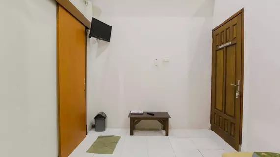 Santo Guest House | Doğu Cava - Surabaya