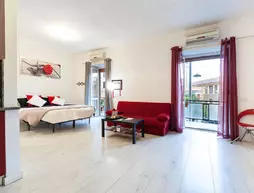 Hosting Flats | Lazio - Roma (ve civarı) - Roma Kent Merkezi - San Giovanni