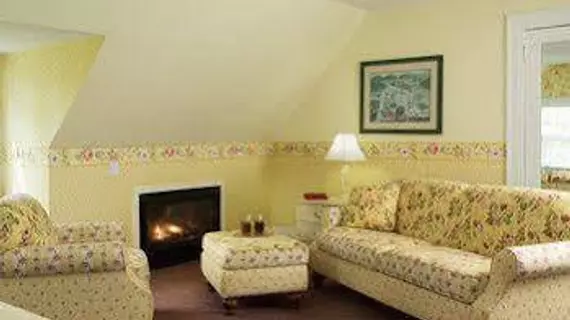 Four Chimneys Inn | Vermont - Bennington (ve civarı) - Bennington