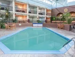 Ramada Hotel Fredericton | New Brunswick - Fredericton (ve civarı) - Fredericton