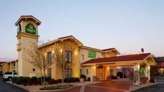 La Quinta Inn Huntsville Research Park | Alabama - Huntsville (ve civarı) - Huntsville