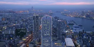 Art Hotel Osaka Bay Tower