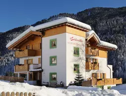 Hotel Garnì La Soldanella | Trentino-Alto Adige - Trento İli - Pinzolo