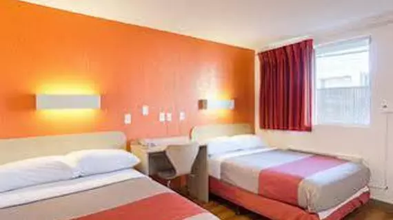 Motel 6 Denver Central - Federal Boulevard | Kolorado - Denver (ve civarı) - Denver - Regis