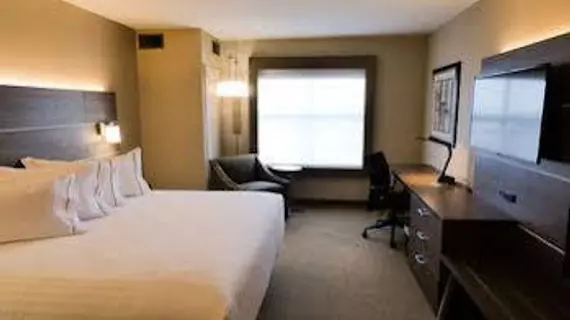 Holiday Inn Express & Suites Plymouth - Ann Arbor Area | Michigan - Detroit (ve civarı) - Plymouth