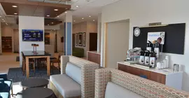 Holiday Inn Express and Suites Waterville North | Maine - Augusta (ve civarı) - Waterville