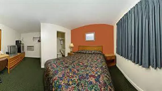 Americas Best Value Inn Middlefield | Connecticut - Hartford (ve civarı) - Rockfall