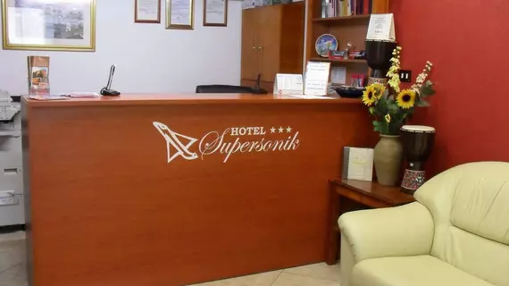 Hotel Supersonik | Calabria - Cosenza (vilayet) - Acri