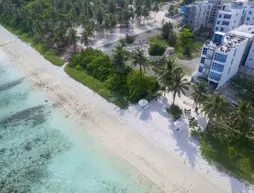 The White Harp Beach | Maldivler - Kaafu Atoll - Hulhumalé Adası