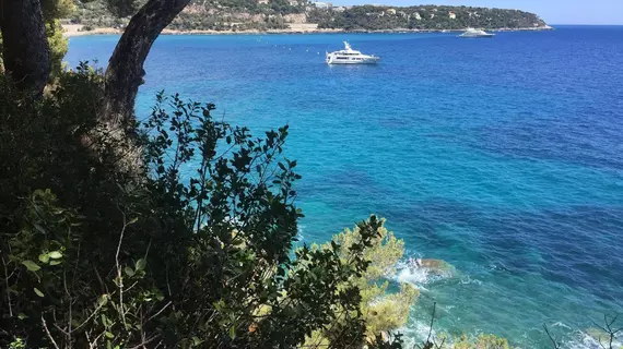 Résidence "Le Golfe Bleu" | Provence - Alpes - Cote d'Azur - Monaco (ve civarı) - Roquebrune-Cap-Martin