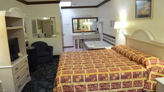 Economy Inn Cuyahoga Falls | Ohio - Summit İlçesi - Akron (ve civarı) - Cuyahoga Falls