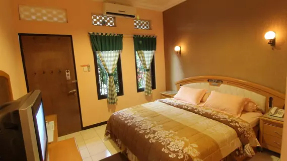 Patria Plaza Hotel | Doğu Cava - Blitar