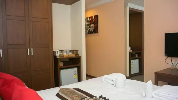 ZEN Rooms Silom 12 | Bangkok - Bangkok Merkezi İş Bölgesi