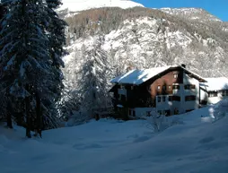 Albergo Villa Anna Maria | Valle d'Aosta - Ayas - Champoluc