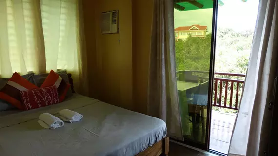 Royal Paradise Guesthouse | Bohol - Panglao