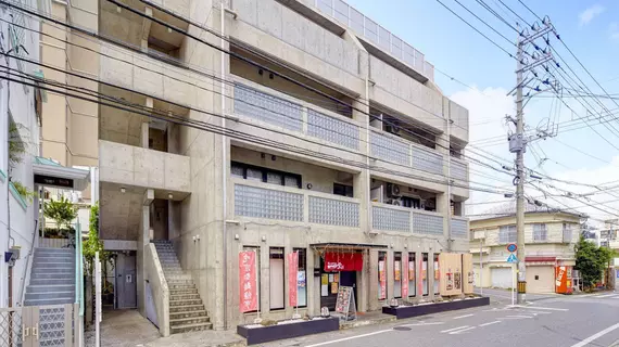 Secret House Makishi | Okinava (idari bölge) - Kunigami - Okinawa (ve civarı) - Naha - Naha City Centre