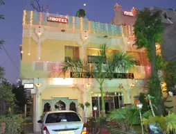 Hotel Bani Park Palace | Racastan - Jaipur Bölgesi - Jaipur