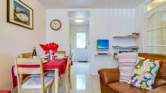 Belfast Self Catering Apartment | Kuzey İrlanda - Antrim (kontluk) - Belfast (ve civarı) - Belfast - Belfast Merkez Bölgesi